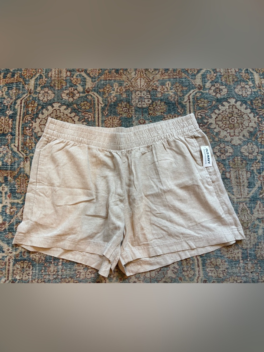 Old Navy Light Beige Linen-Blend Shorts